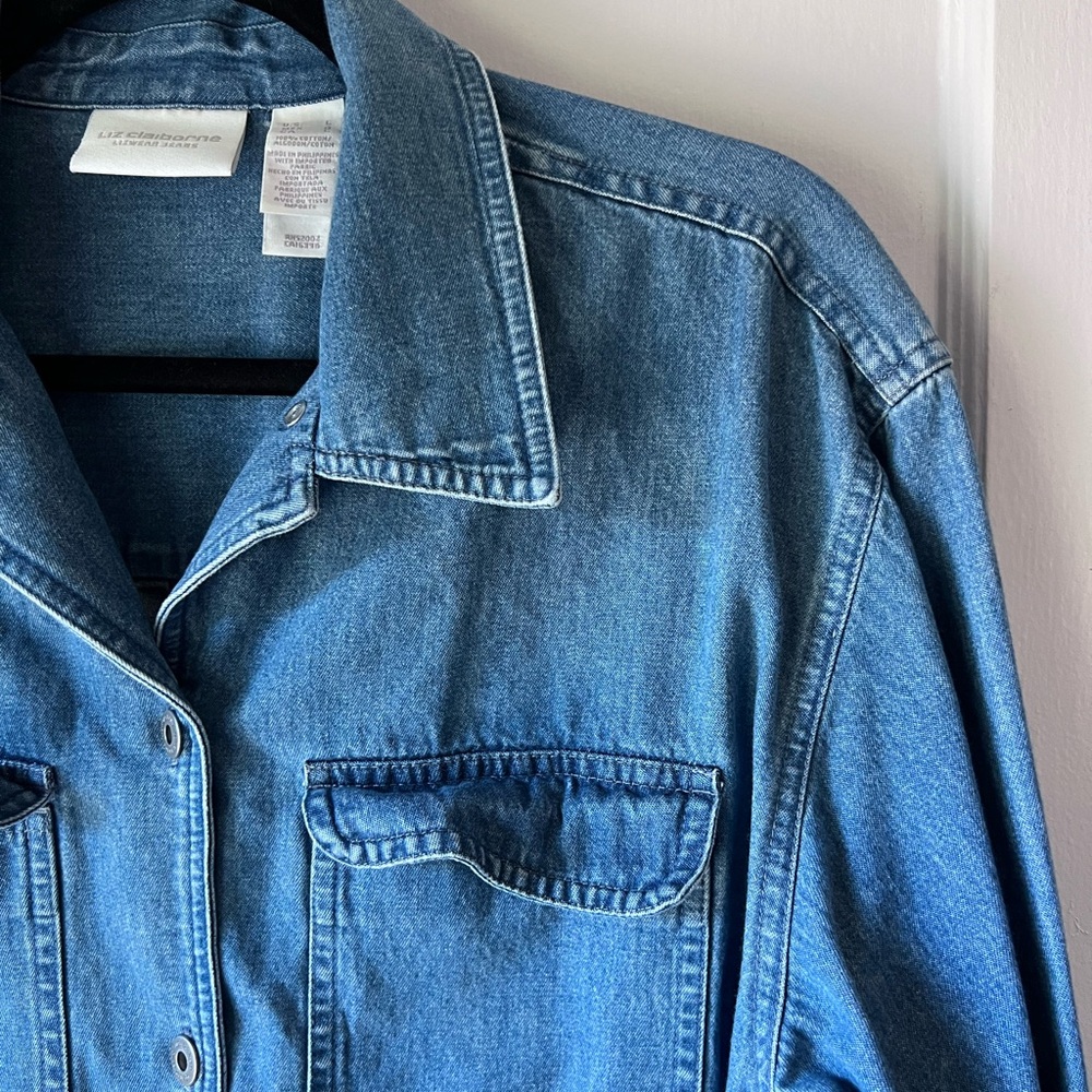 VINTAGE Liz Claiborne Denim Button-Up Shirt